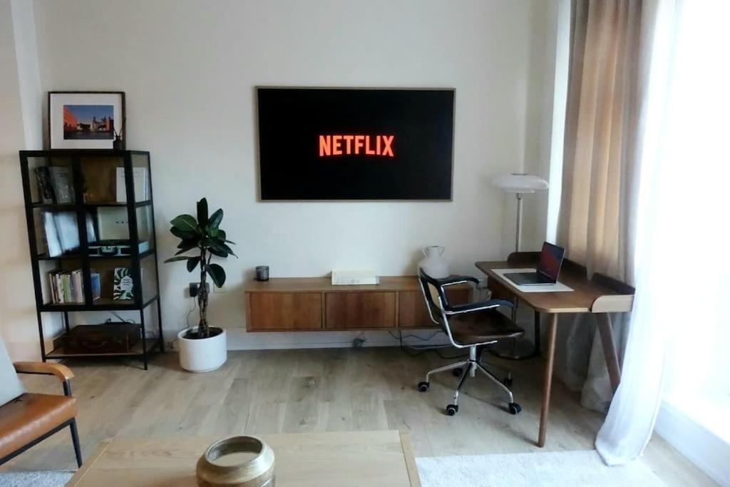 Stylish City-Centre Apartment With Balcony Liverpool Eksteriør billede